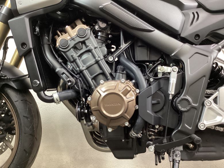 ＣＢ６５０Ｒ　Ｅ−Ｃｌｕｔｃｈ