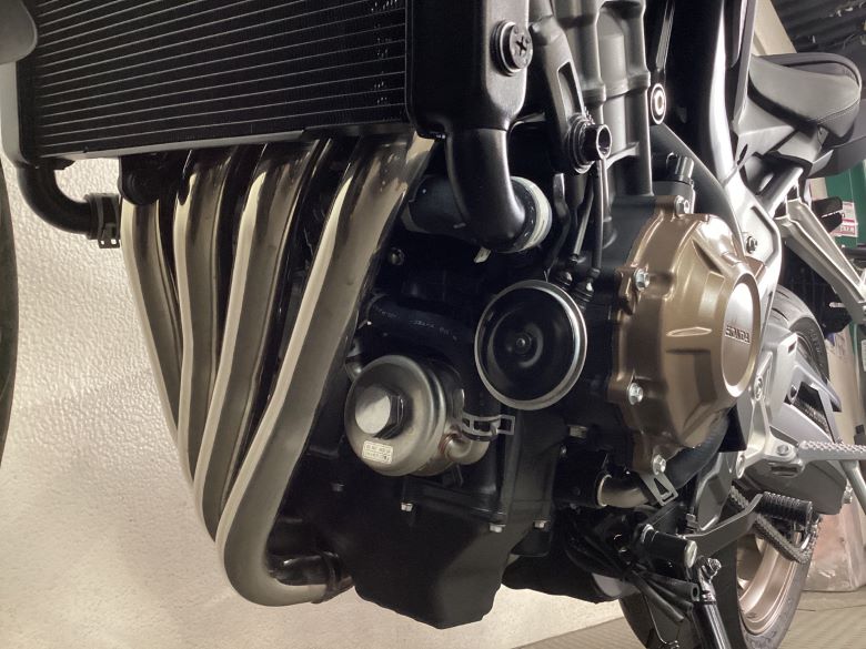 ＣＢ６５０Ｒ　Ｅ−Ｃｌｕｔｃｈ