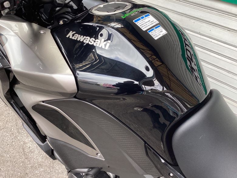Ｖｅｒｓｙｓ　１１００　ＳＥ