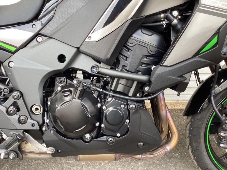 Ｖｅｒｓｙｓ　１１００　ＳＥ