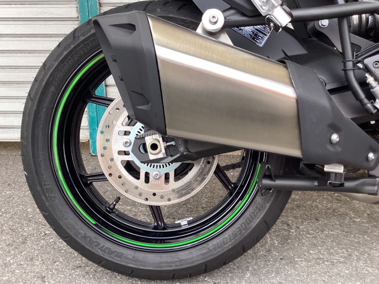 Ｖｅｒｓｙｓ　１１００　ＳＥ
