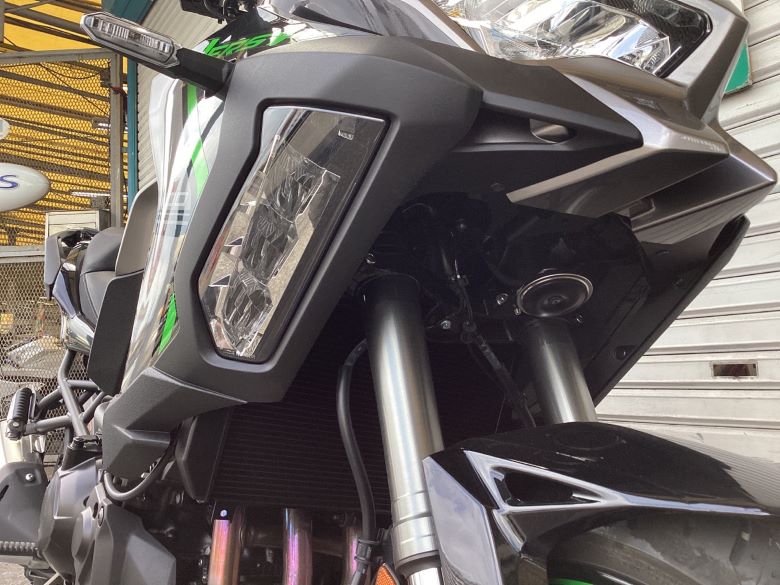 Ｖｅｒｓｙｓ　１１００　ＳＥ