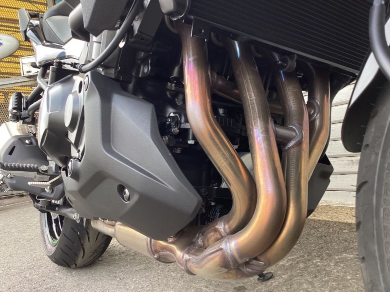 Ｖｅｒｓｙｓ　１１００　ＳＥ