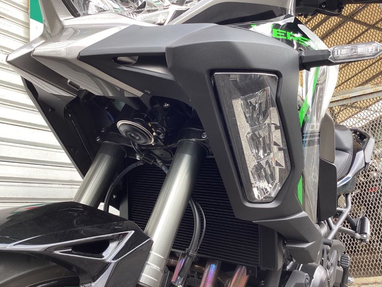 Ｖｅｒｓｙｓ　１１００　ＳＥ