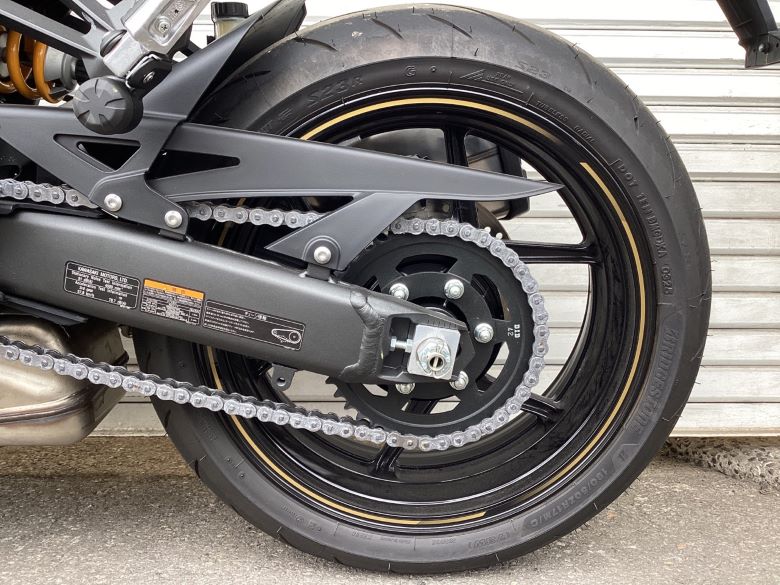 Ｎｉｎｊａ　１１００　ＳＸ　ＳＥ