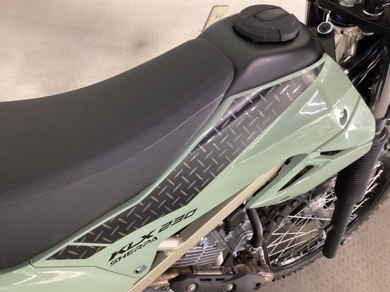 ＫＬＸ２３０シェルパ