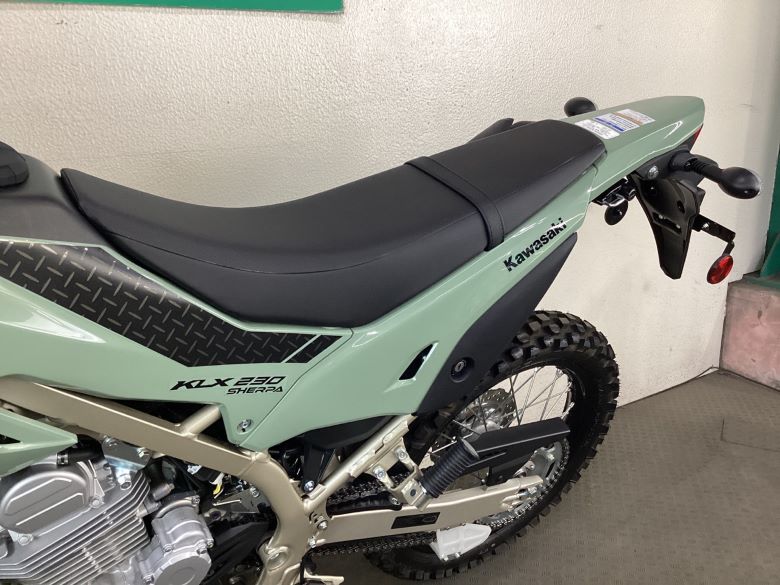 ＫＬＸ２３０シェルパ