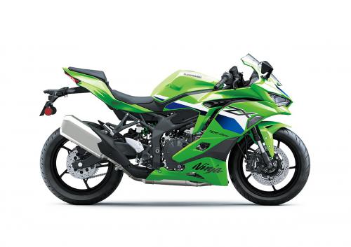 ファイブクロス　IS 希少PR等 RR RRR大量まとめ売り 新車 26 KAWASAKI Ninja ZX−4RRはとや(HATOYA)-スペック詳細